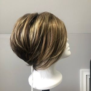 Nwt display wig